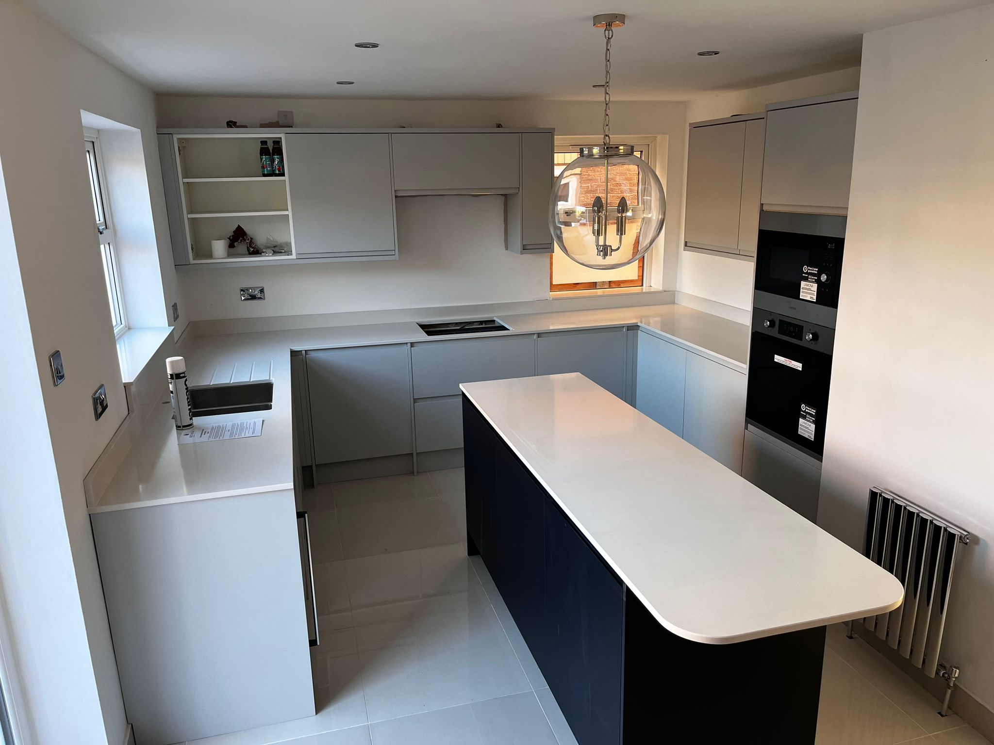 Silestone Miami White