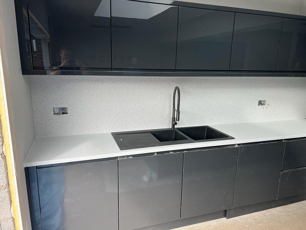 Corian Silver birch