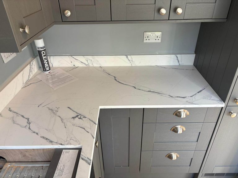 Cotswold White 4