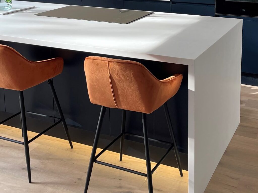 Corian Sparkling White